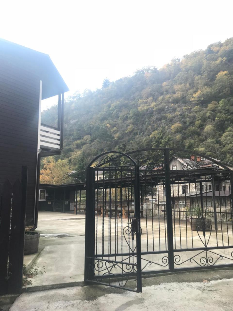 Барнаба 가그라 외부 사진